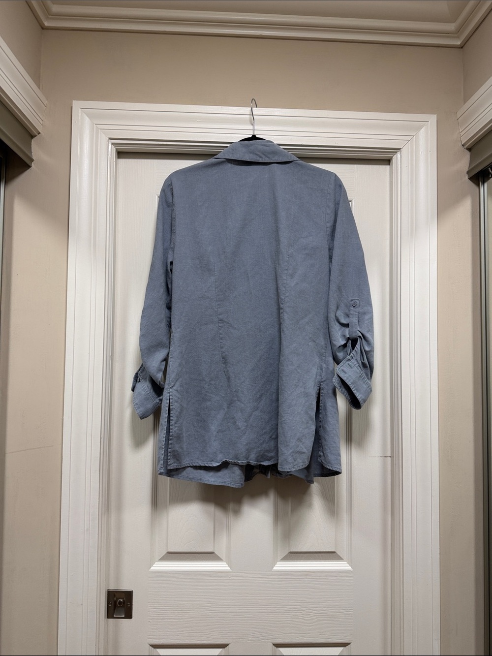 Women’s Ruffle-Front Denim Button-Up - Picture 6 of 6